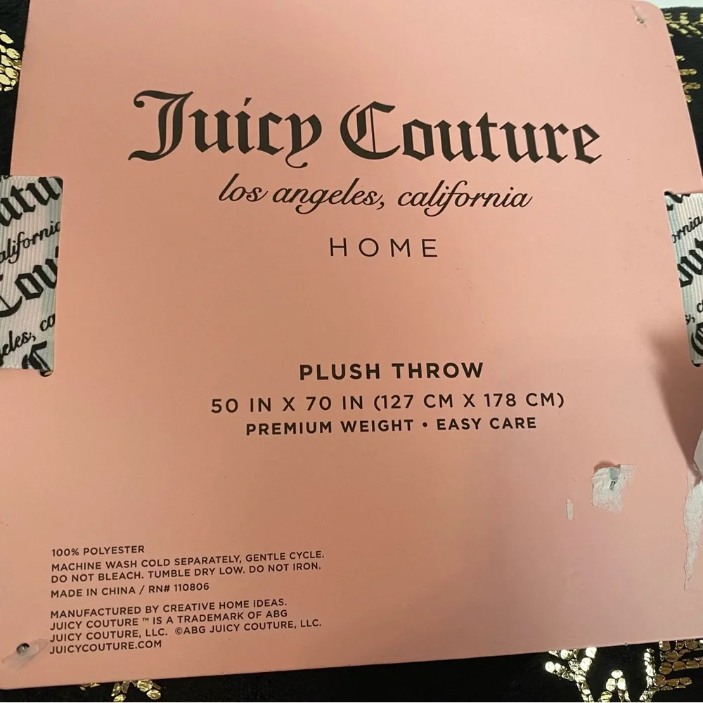 Juicy Couture Christmas/Winter Blanket Black with Gold Detail 50” x 70”